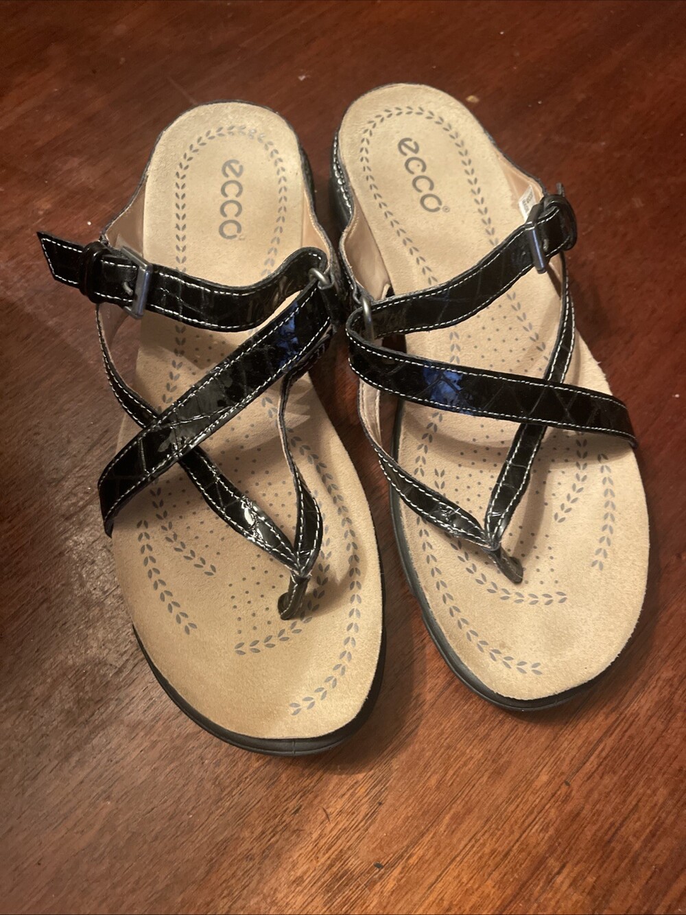 Ecco Black Croc Print Strappy Sandals Women's Size 8M Adjustable (S1983)